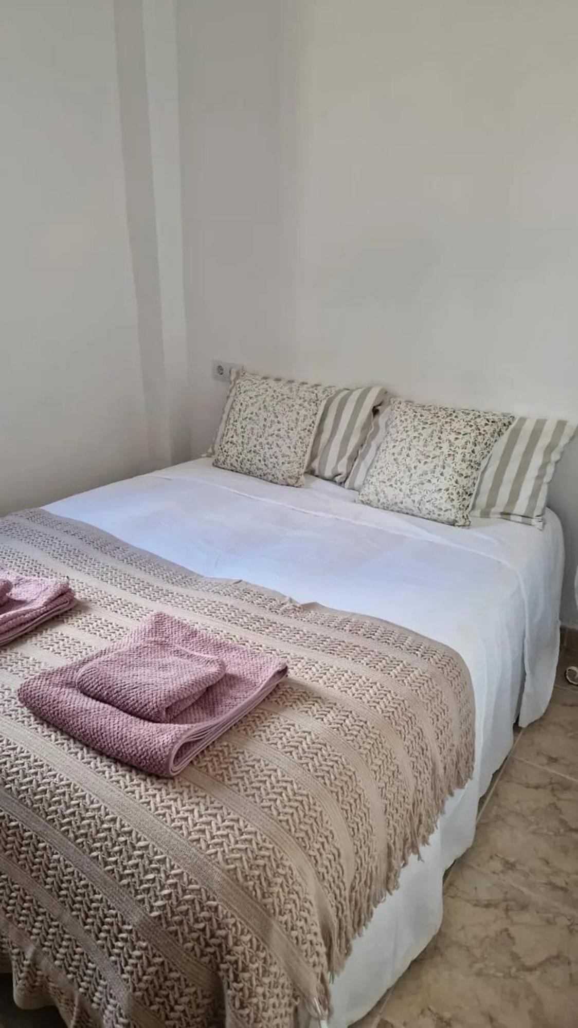 Bright In With Private Garden Appartement *