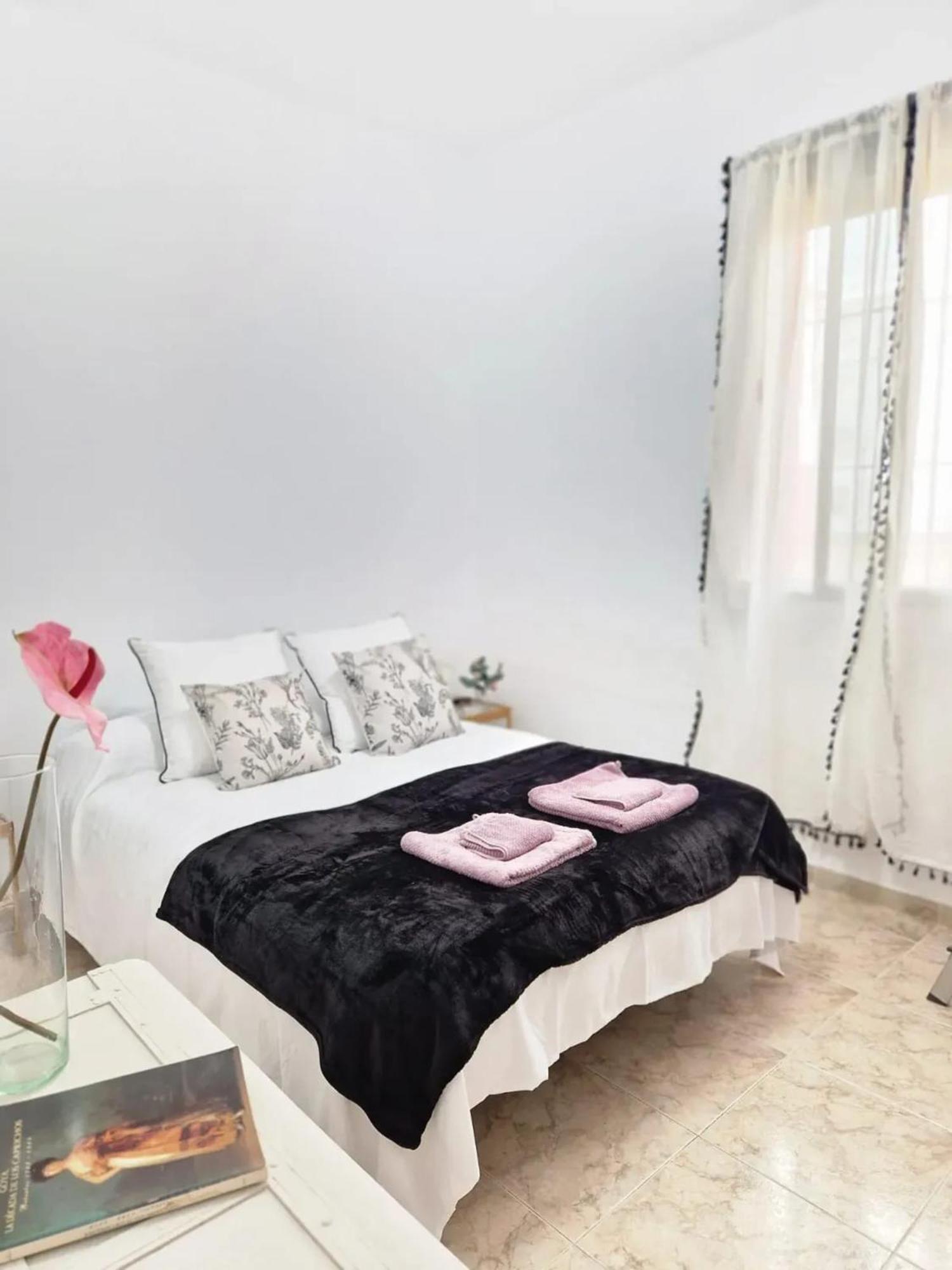 Appartement Bright In With Private Garden